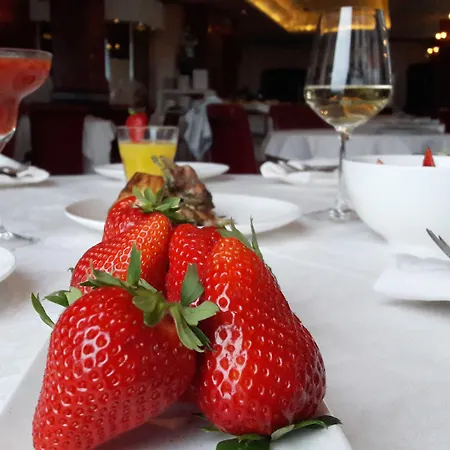 ホテル ナウティコ リッチョーネ