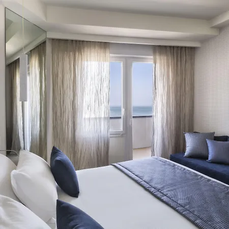 Отель Nautico 4*