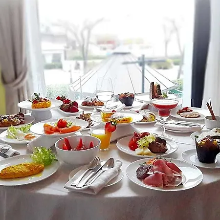 Hotel Nautico Riccione