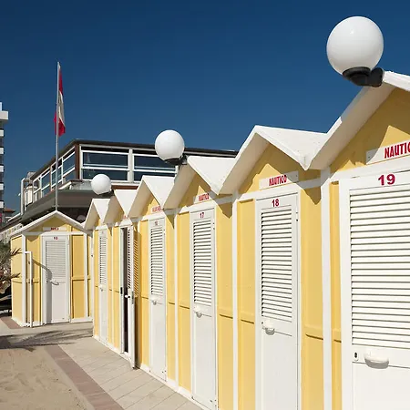 Отель Nautico