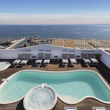 Hotel Nautico 4*